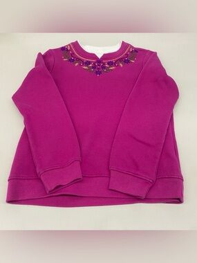 BRECKENRIDGE MAGENTA SWEATER WITH EMBROIDERED COLLAR